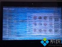 戴尔笔记本屏幕花屏横条纹闪