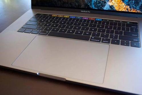苹果macbook还是windows笔记本