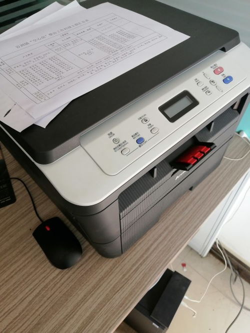 如何解决打印机出现横条和白杠的问题