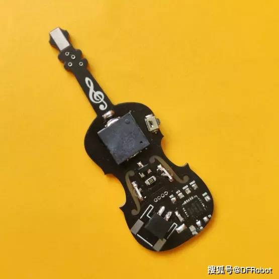 国外小姐姐利用ATtiny85做了一把迷你PCB小提琴