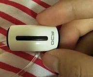 蓝牙耳机刚开始白色充满什么颜色
