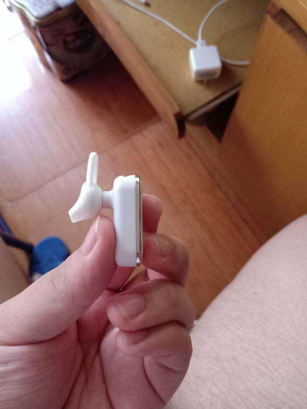 晶米彩蓝牙耳机怎么使用