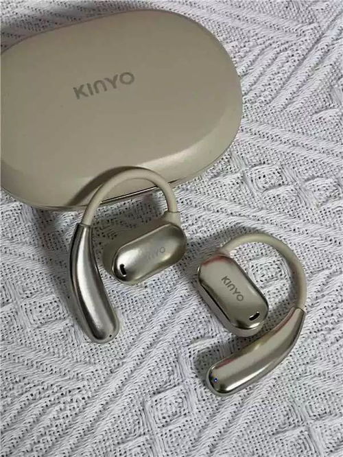 挂耳式蓝牙耳机怎么戴