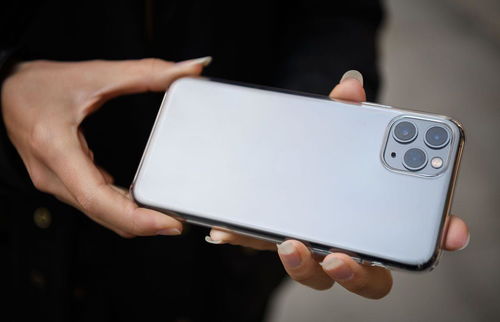 如何在苹果iPhone 11手机中拍摄出电影风格的视频