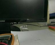 联想台式电脑显示器开关在哪