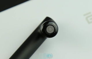 小米蓝牙耳机开关在哪