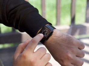 如何启用Apple Watch抬腕唤醒功能