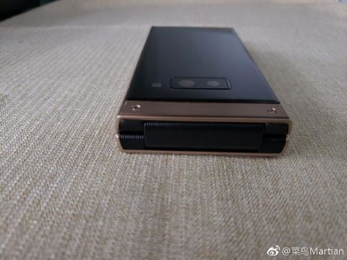三星翻盖双屏手机怎么开机