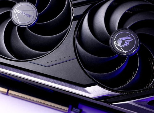 七彩虹rtx5070ti有多长