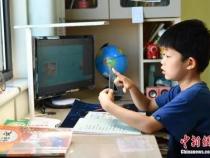 小学生上网课用平板还是电脑好