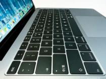 macbook的键盘为什么晃啊晃的