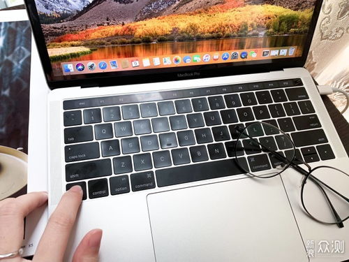macbook键盘上的f1怎么使用