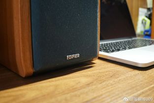 漫步者音箱怎么连接到电脑上面