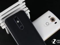 摩托罗拉MotoX极该机搭载Qi无线充电功能吗
