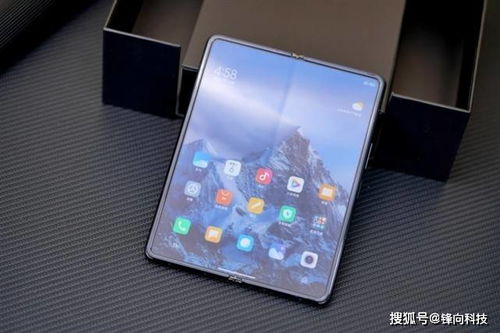 小米MIXFold2究竟有多薄超薄真的使用起来更爽吗