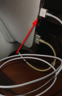 airpod无线耳机盒怎么充电呢