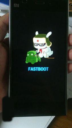 小米手机屏幕上出现fastboot是什么意思